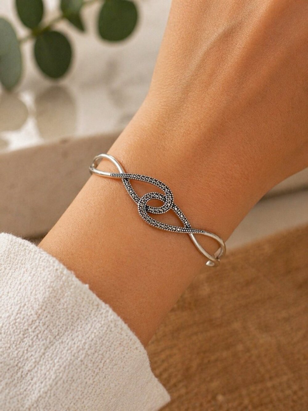 925 Sterling Silver Onyx Knot Cuff Bracelet Open Bangle Minimalist Marked RL